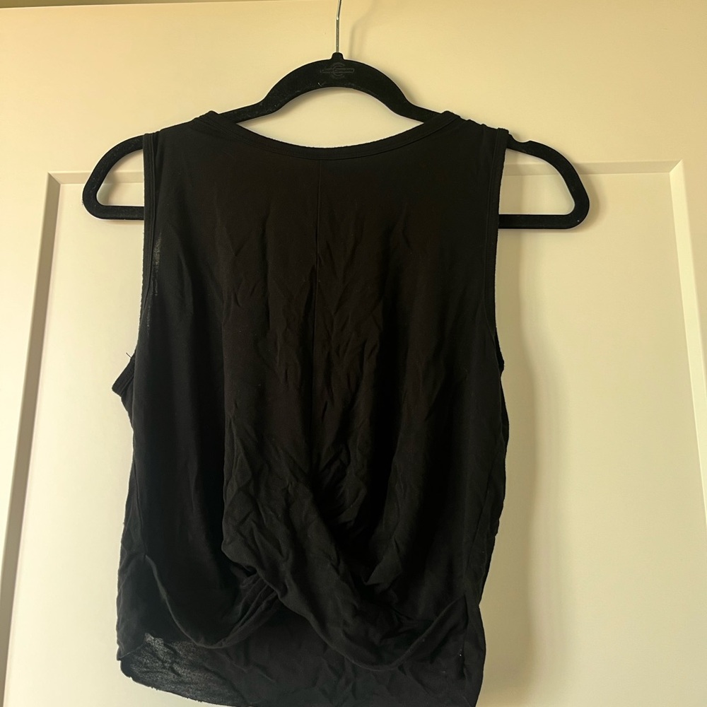 Alo tank top